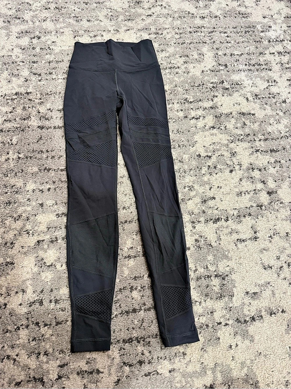 Women'Small Mesh Panel Leggings Size Small Like New